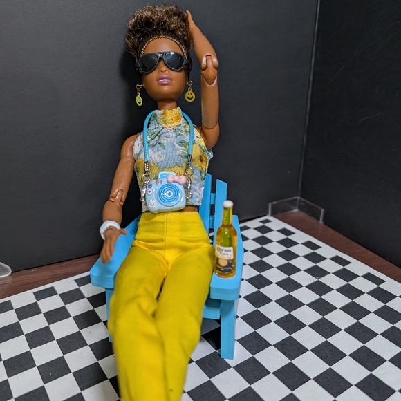 Custom Restyled Made To Move Yoga Barbie Doll - Picture 7 of 13